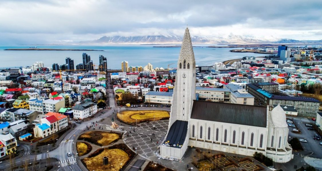 hallgrimskirkja church located on the highest point of reykjavik iceland